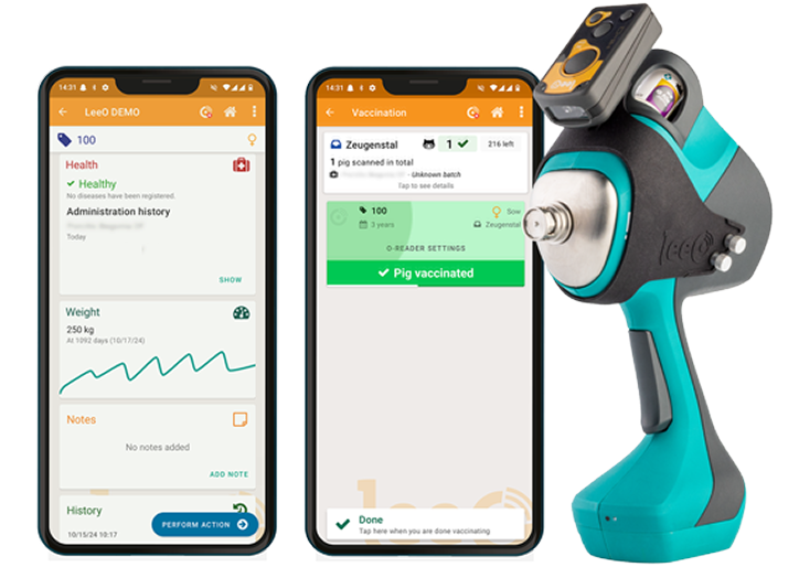 Dois smartphones a exibir a aplicação ao lado de um dispositivo IDAL conectado a um dispositivo LeeO